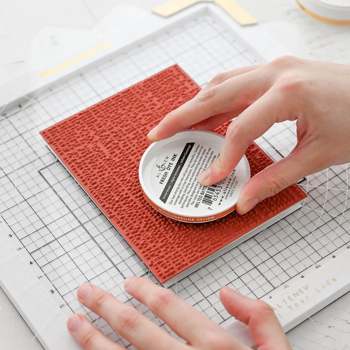 Altenew Stampwheel 2.0 SlimGrip Sticky Mat: Clear